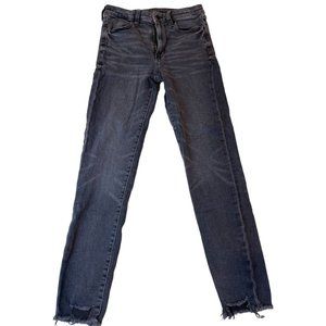 American Eagle Womens Jeans Skinny Leg Raw Hem Super Stretch Cotton Blue 6 Long